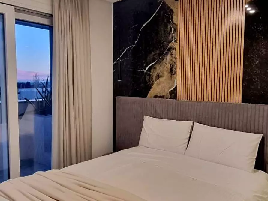 Immagine 14 di Attico in vendita  a Basiano