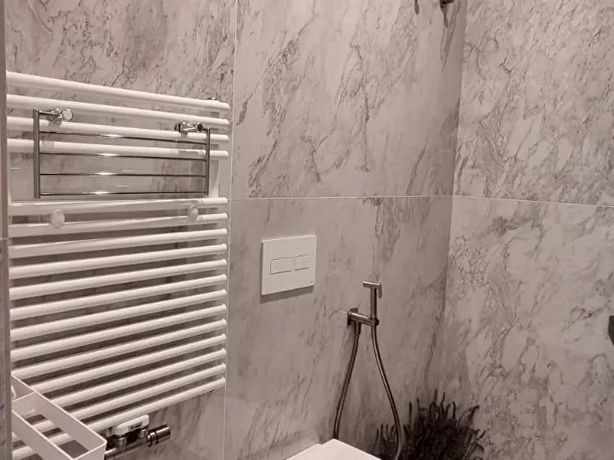 Immagine 27 di Attico in vendita  a Basiano