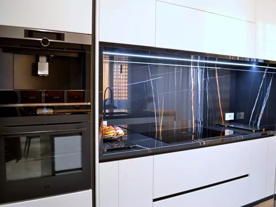 Immagine 11 di Attico in vendita  a Basiano