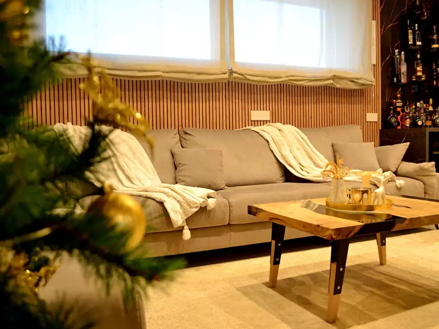 Immagine 2 di Attico in vendita  a Basiano