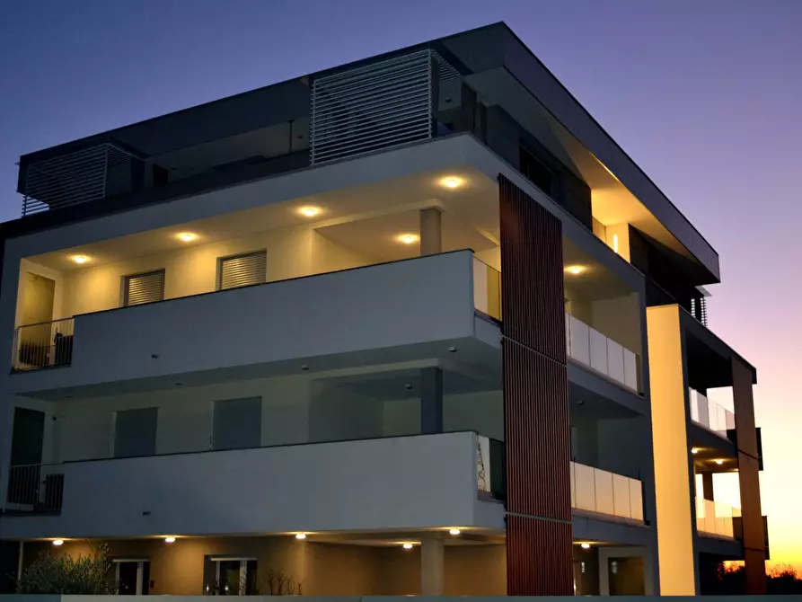 Immagine 43 di Attico in vendita  a Basiano