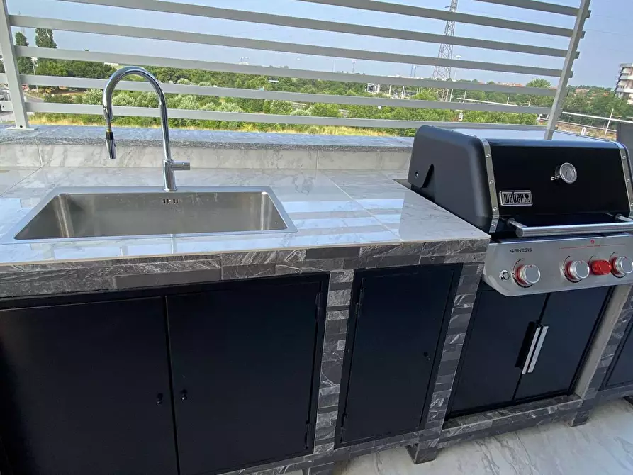 Immagine 34 di Attico in vendita  a Basiano