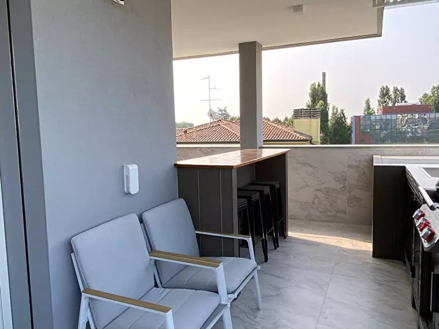 Immagine 33 di Attico in vendita  a Basiano