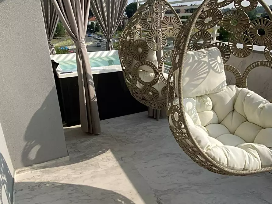 Immagine 38 di Attico in vendita  a Basiano