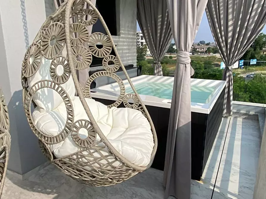 Immagine 39 di Attico in vendita  a Basiano