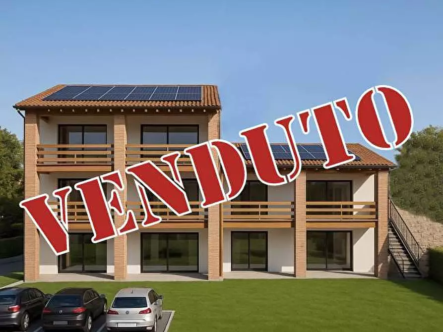 Immagine 1 di Appartamento in vendita  in via vittorio veneto a Arcene