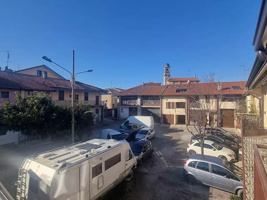 Immagine 23 di Appartamento in vendita  in via nardi a Basiano