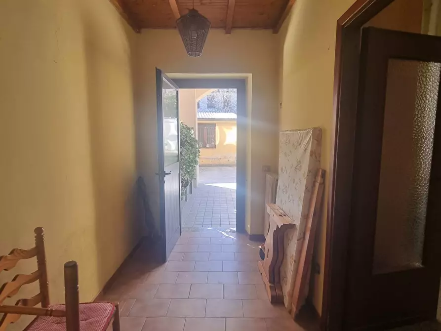 Immagine 4 di Appartamento in vendita  in via nardi a Basiano