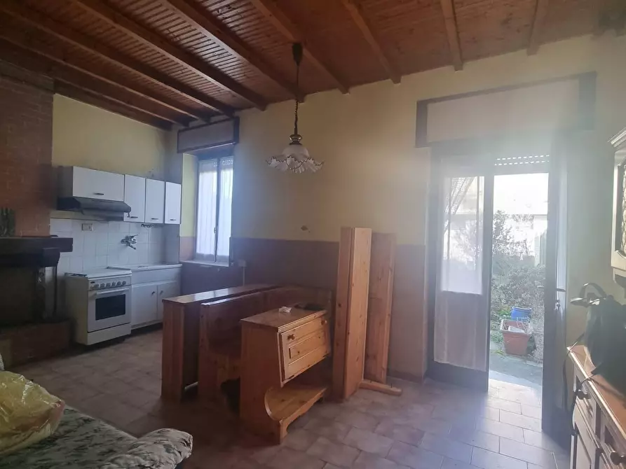 Immagine 5 di Appartamento in vendita  in via nardi a Basiano