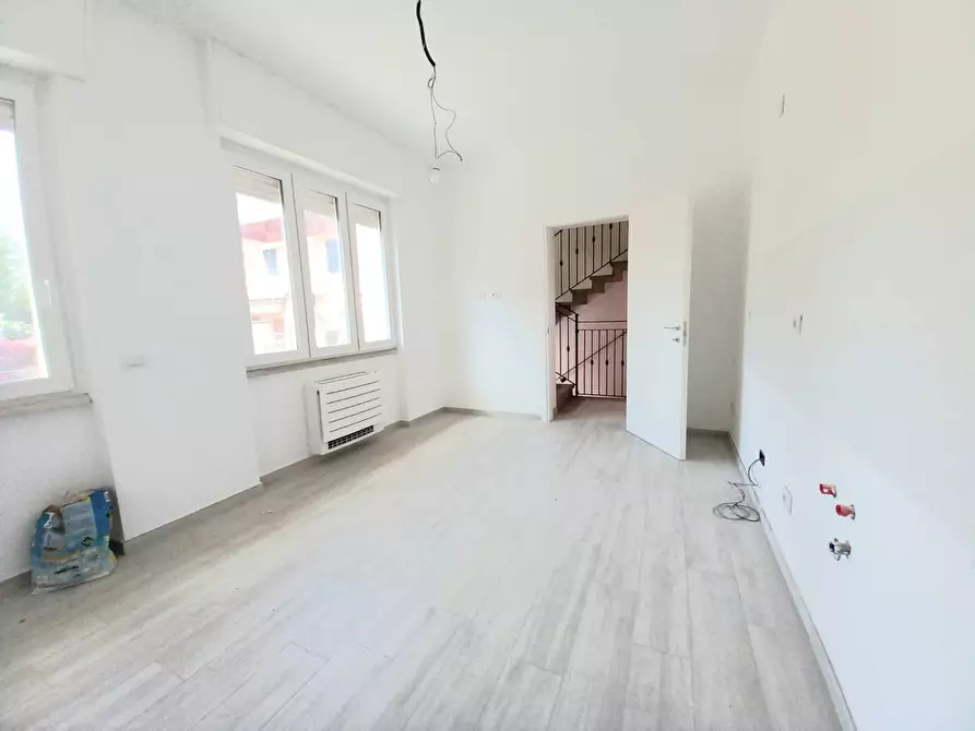 Immagine 8 di Villa in vendita  a Trezzo Sull'adda