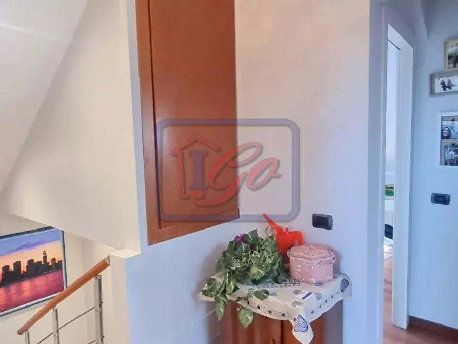 Immagine 17 di Villa in vendita  in ANTONIO VIVALDI a Arcene