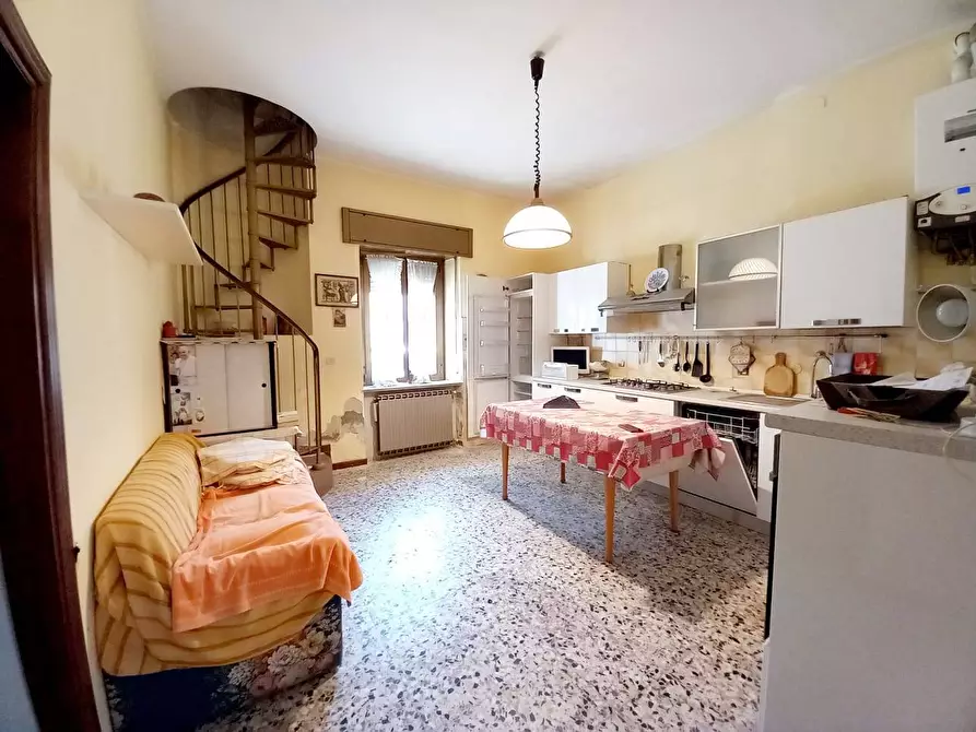 Immagine 2 di Casa indipendente in vendita  in NARDI a Basiano