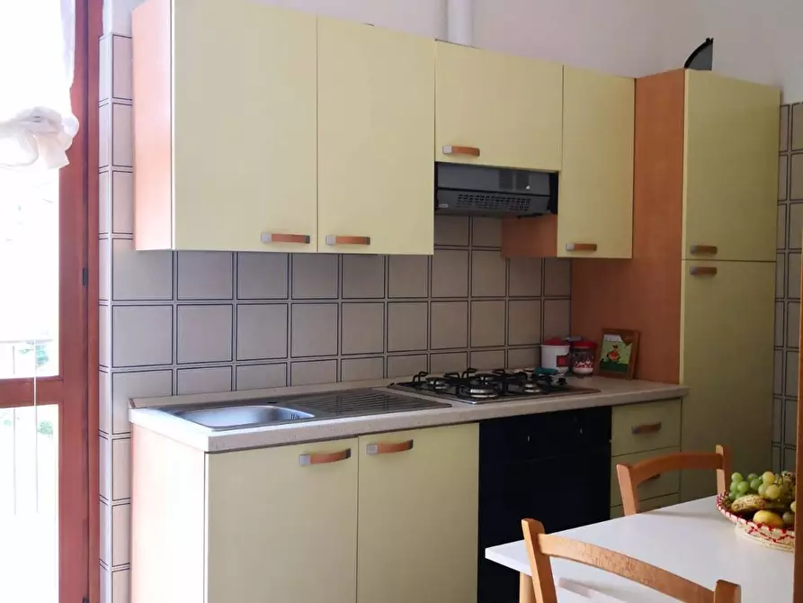 Immagine 8 di Appartamento in vendita  in I. ROTA a Vimercate