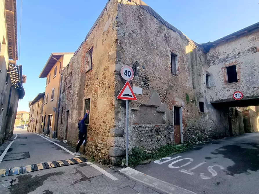 Immagine 24 di Casa indipendente in vendita  in via damiano chiesa a Bottanuco