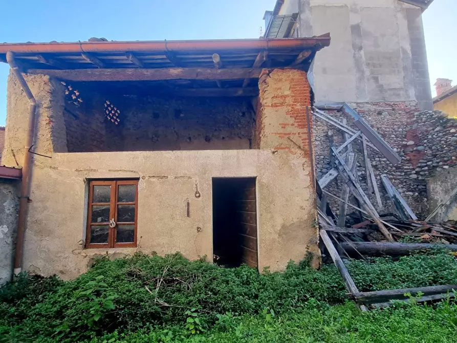 Immagine 17 di Casa indipendente in vendita  in via damiano chiesa a Bottanuco