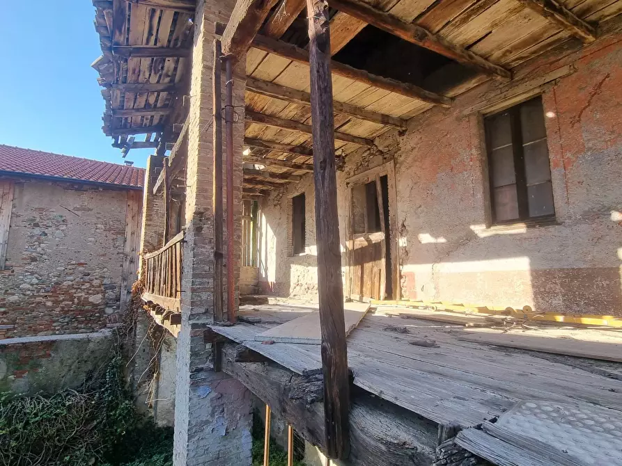 Immagine 11 di Casa indipendente in vendita  in via damiano chiesa a Bottanuco