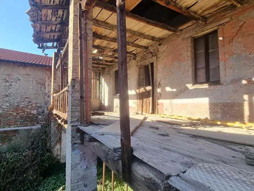 Immagine 13 di Casa indipendente in vendita  in via damiano chiesa a Bottanuco