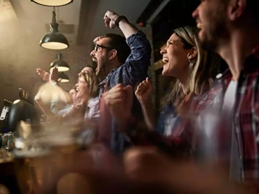 Immagine 10 di Locale commerciale in vendita  in via 1 maggio a Arcene