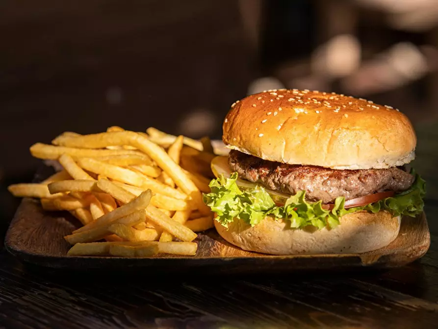 Immagine 9 di Locale commerciale in vendita  in via 1 maggio a Arcene