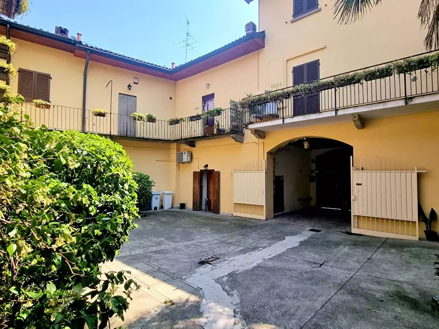 Immagine 29 di Appartamento in vendita  in via risorgimento a Grezzago