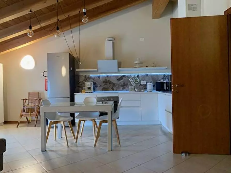 Immagine 5 di Appartamento in vendita  in via san rocco a Capriate San Gervasio