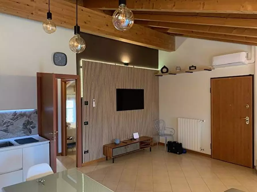 Immagine 1 di Appartamento in vendita  in via san rocco a Capriate San Gervasio