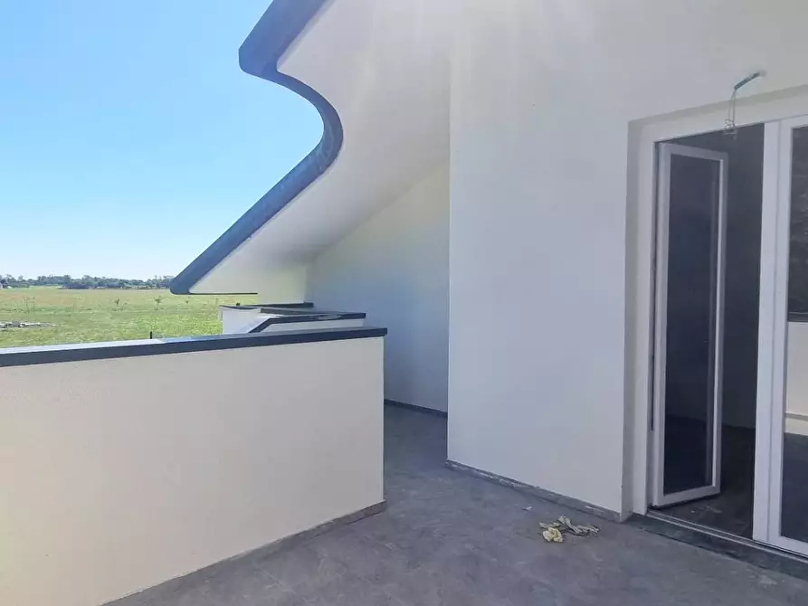 Immagine 2 di Casa semindipendente in vendita  in via domenico grassi a Capriate San Gervasio