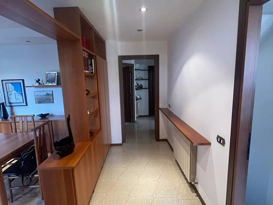 Immagine 6 di Casa semindipendente in vendita  in via europa a Busnago