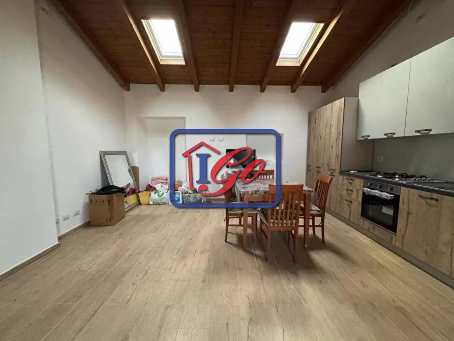 Immagine 1 di Appartamento in vendita  in via 4 novembre a Arcene