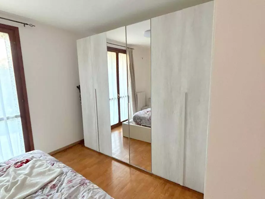 Immagine 6 di Appartamento in vendita  in Piazzeta Guglielmo Marconi a Busnago