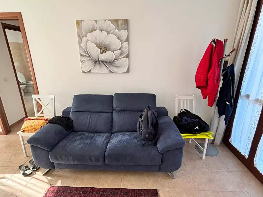 Immagine 4 di Appartamento in vendita  in Piazzeta Guglielmo Marconi a Busnago