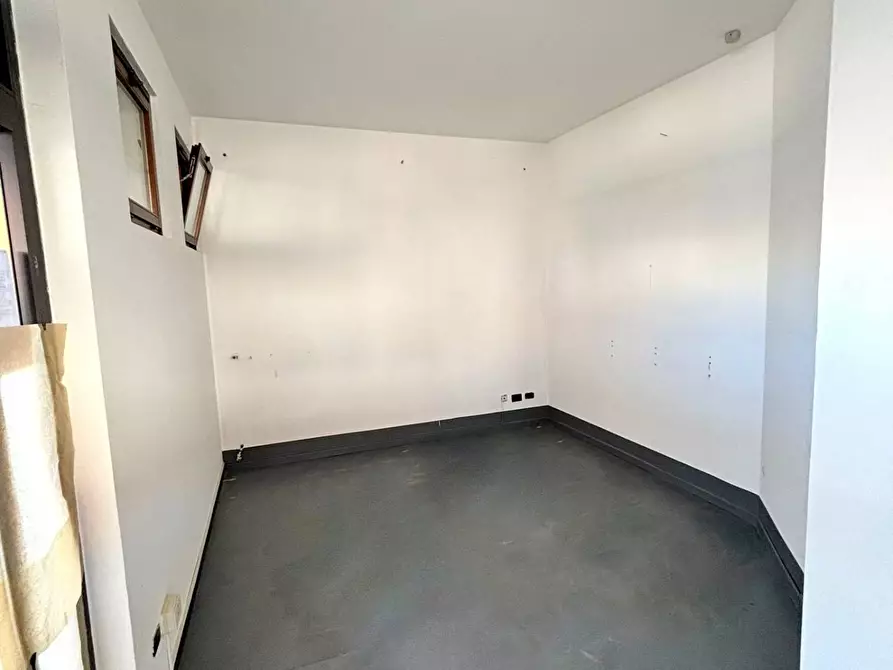 Immagine 2 di Appartamento in vendita  in via Italia a Grezzago