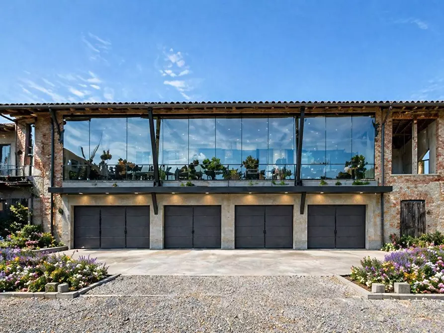 Immagine 3 di Rustico / casale in vendita  in via Lecco a Basiano