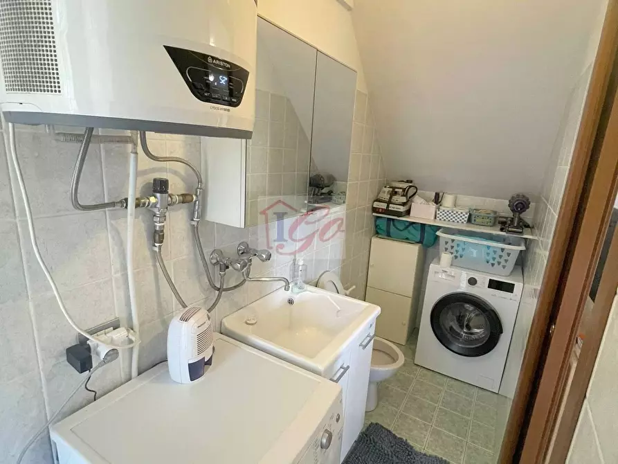 Immagine 9 di Casa semindipendente in vendita  in via  don miglietti a Basiano