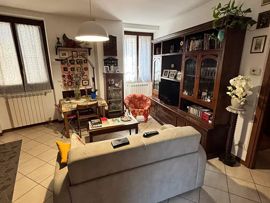 Immagine 3 di Appartamento in vendita  in piazza cittadella 2 a Basiano