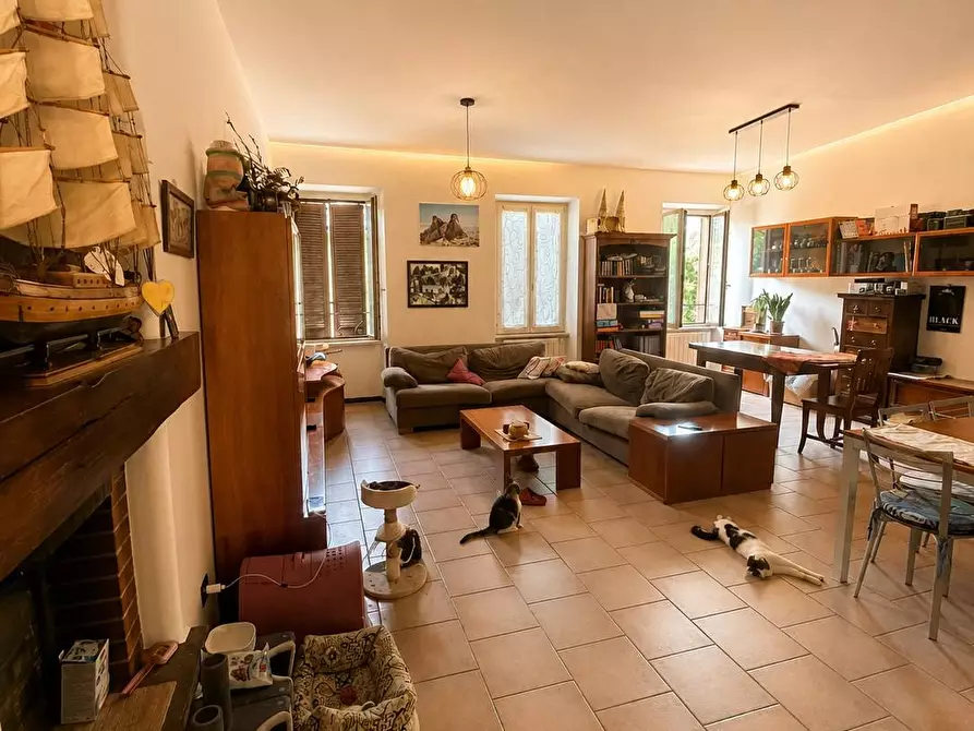 Immagine 1 di Appartamento in vendita  in via badia a Gessate