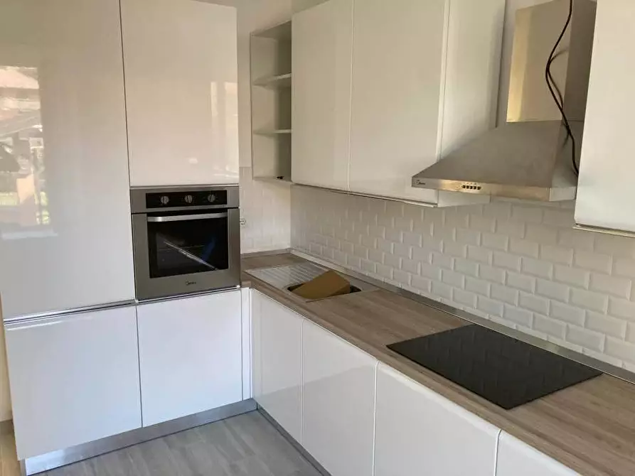 Immagine 10 di Appartamento in vendita  a Trezzo Sull'adda