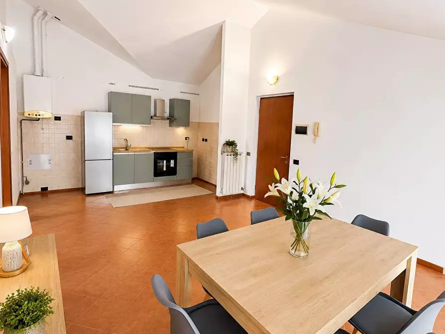 Immagine 1 di Appartamento in vendita  in via cavour a Grezzago
