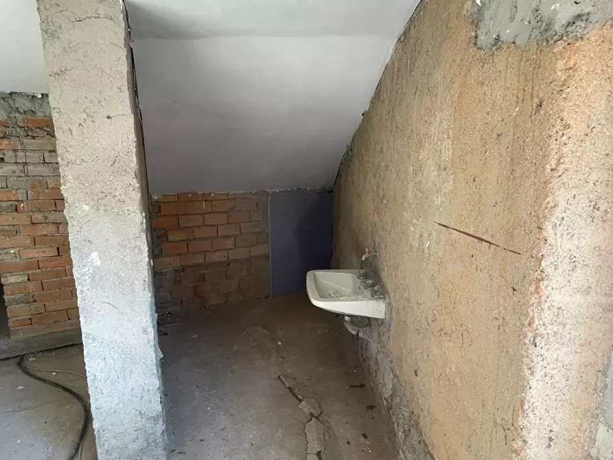 Immagine 22 di Villa in vendita  in via ai boschi a Basiano