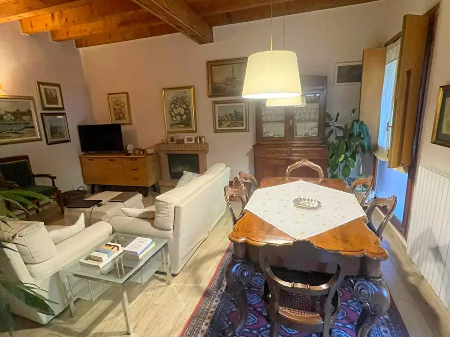 Immagine 6 di Villa in vendita  in via ai boschi a Basiano