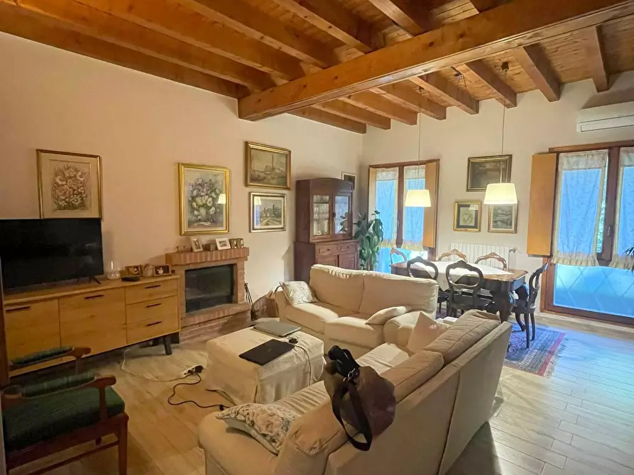 Immagine 4 di Villa in vendita  in via ai boschi a Basiano