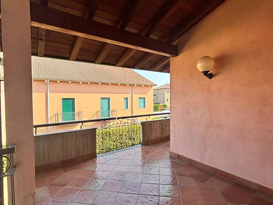 Immagine 21 di Appartamento in vendita  in via pascoli a Basiano