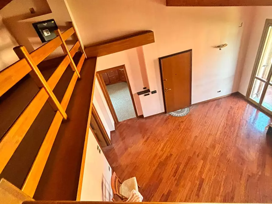 Immagine 5 di Appartamento in vendita  in via pascoli a Basiano