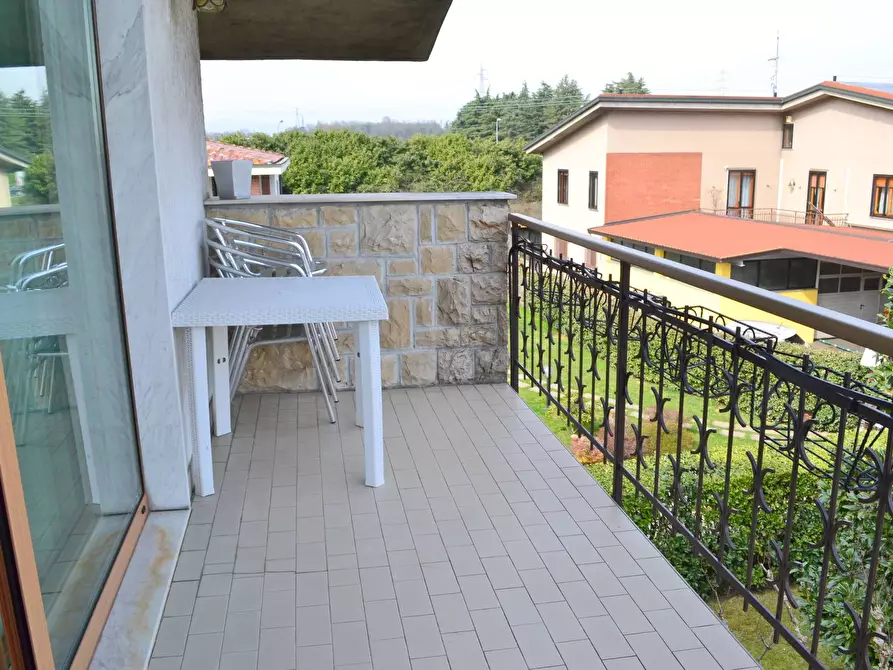 Immagine 19 di Villa in vendita  in via bustigatti a Capriate San Gervasio
