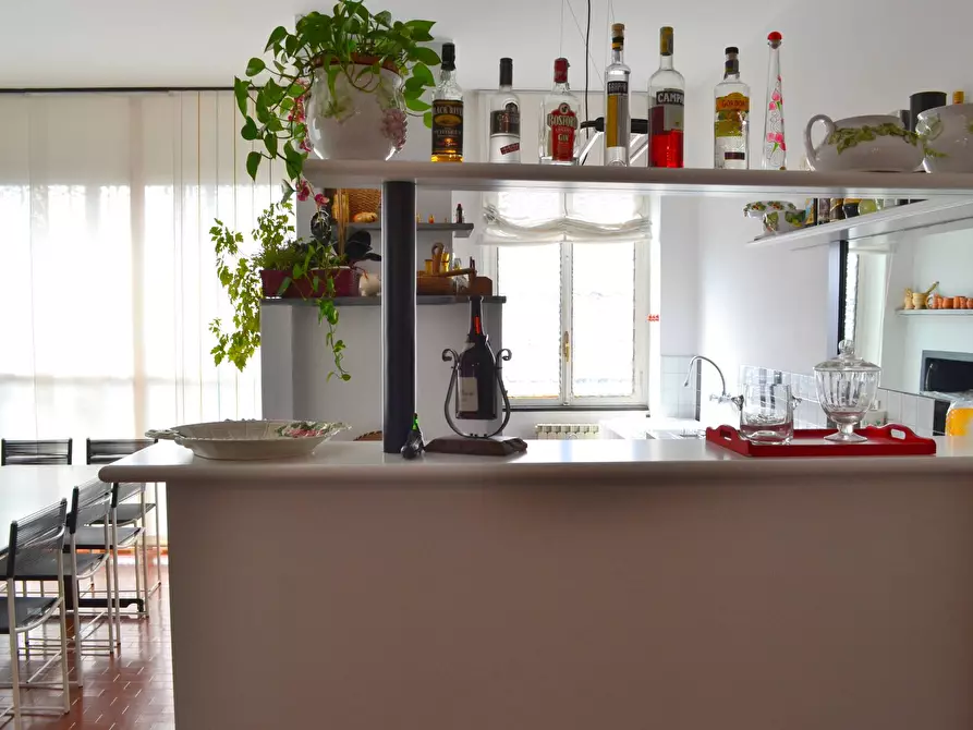 Immagine 27 di Villa in vendita  in via bustigatti a Capriate San Gervasio