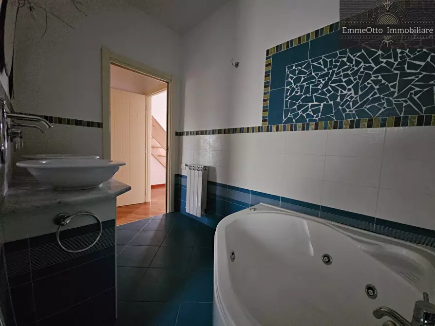 Immagine 15 di Appartamento in affitto  in via Bacone a Cagliari