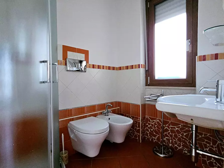 Immagine 11 di Appartamento in affitto  in via Bacone a Cagliari