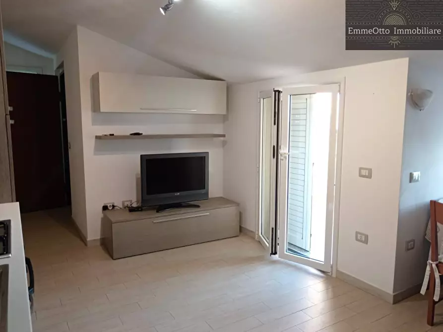 Immagine 3 di Appartamento in affitto  in via delle camelie a Selargius