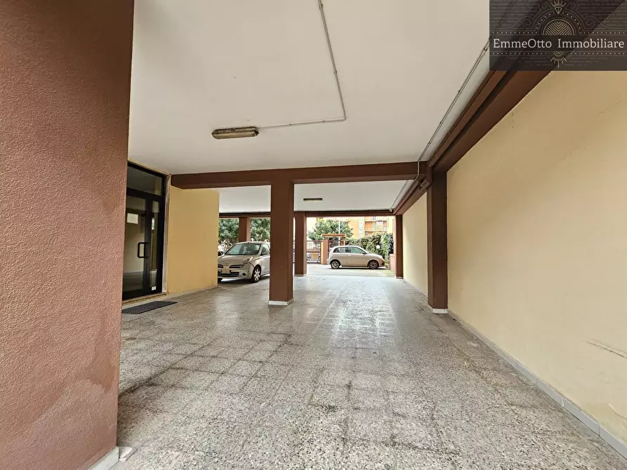 Immagine 25 di Appartamento in vendita  in via capitanata a Cagliari