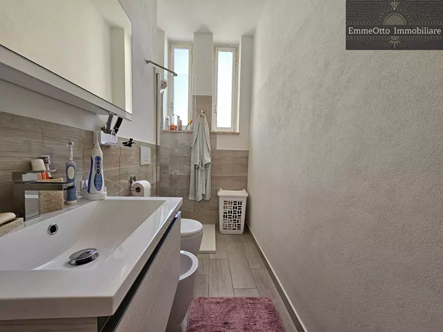 Immagine 15 di Appartamento in vendita  in Via Ranieri Sampante a Cagliari